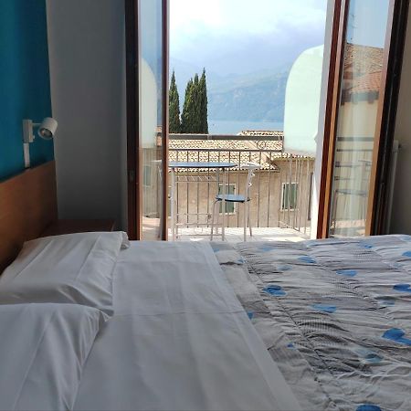 Hotel Luisa Brenzone sul Garda Εξωτερικό φωτογραφία